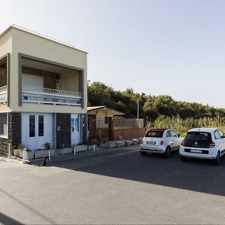 Beach Home Agnone Bagni Exterior photo