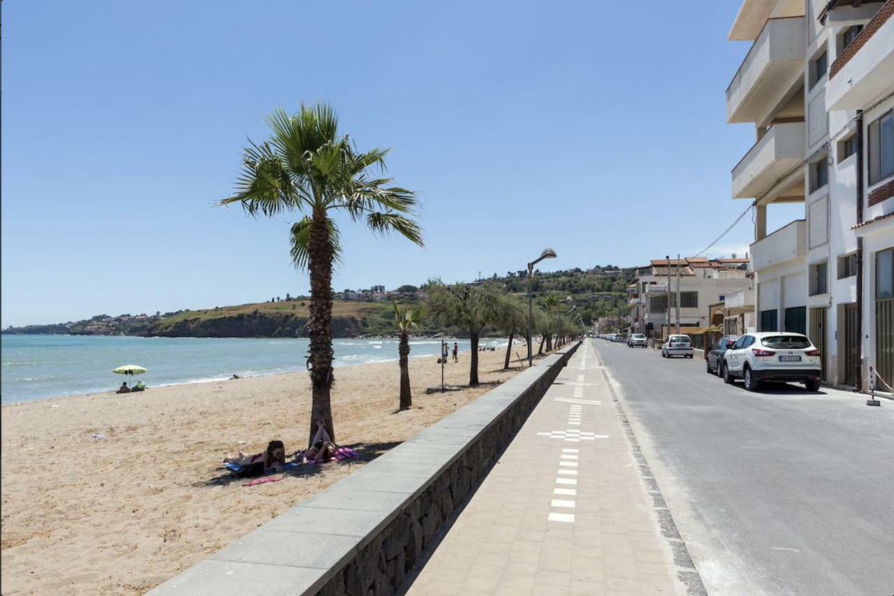 Beach Home Agnone Bagni Exterior photo